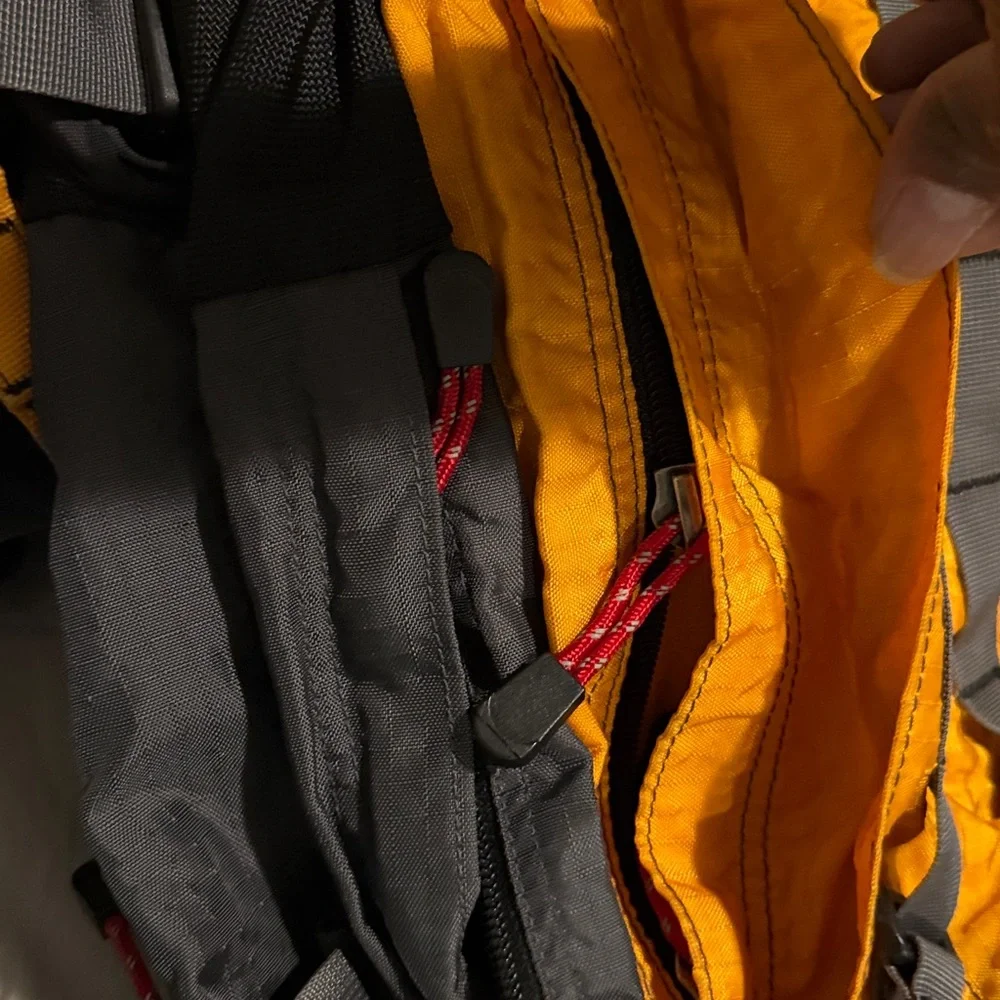 Marmot Glissade Hiking Trail Camping Backpack Orange Black Outdoor Cabincore L - Picture 9 of 12